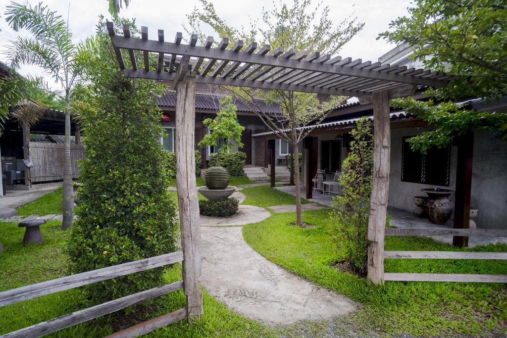 Home Inn Pai Garden Exterior foto